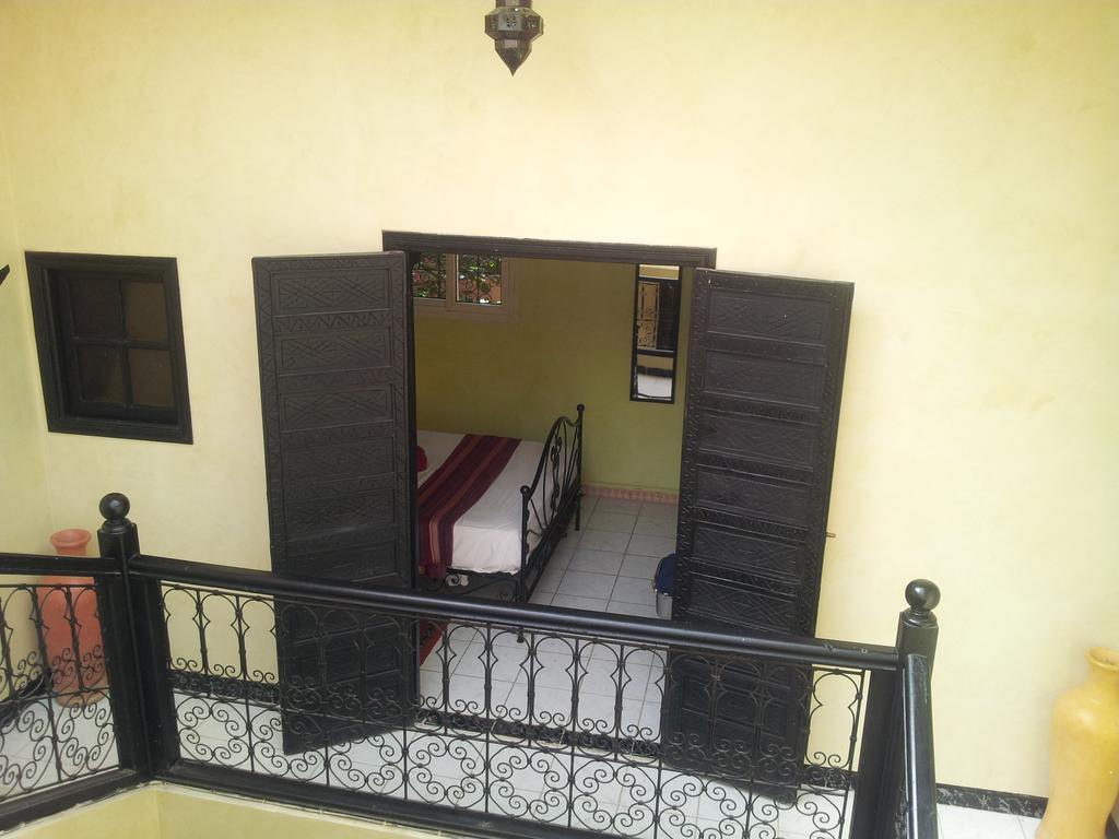 Riad Les Portes De La Medina Маракеш Стая снимка