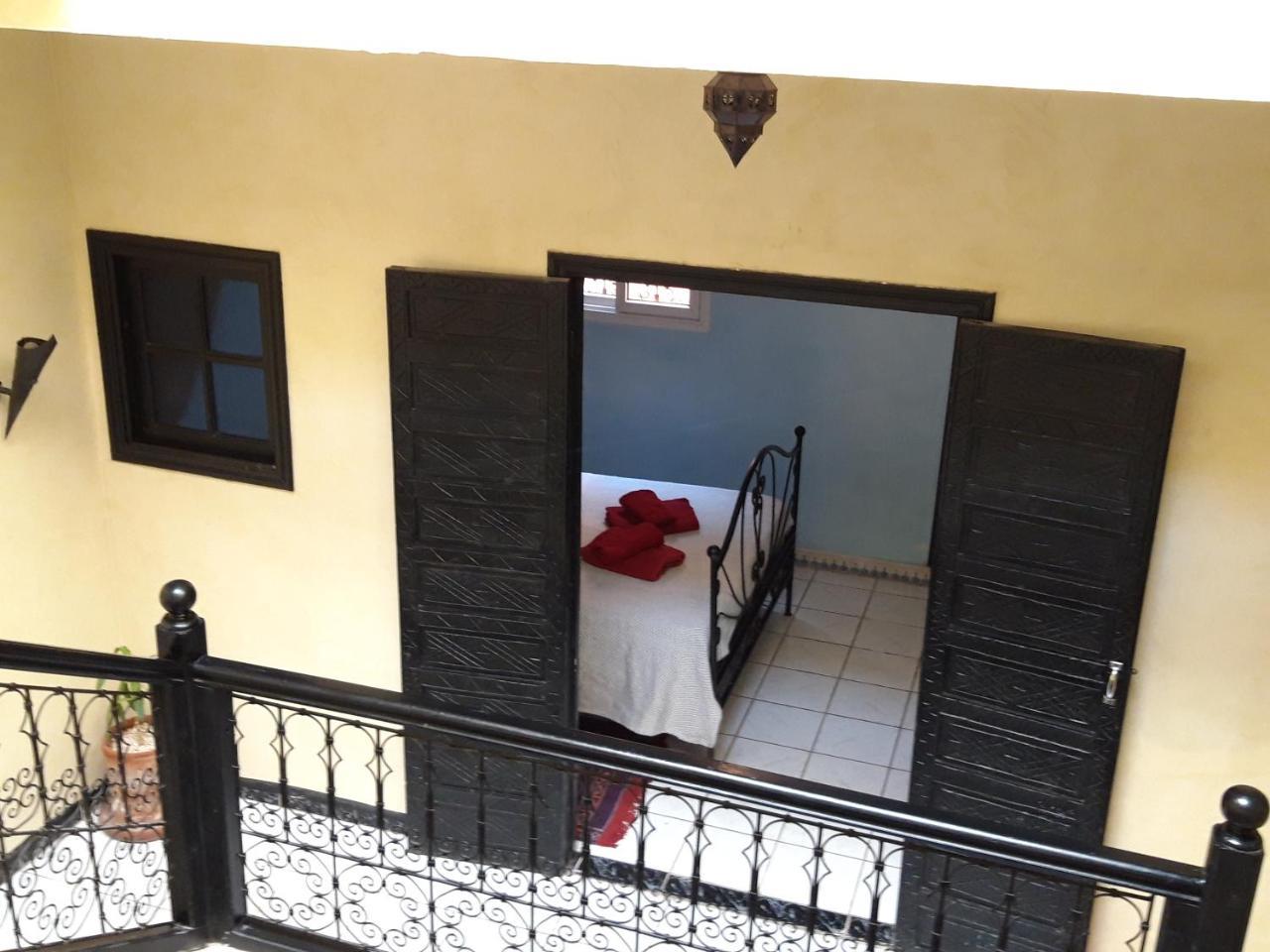 Riad Les Portes De La Medina Маракеш Екстериор снимка